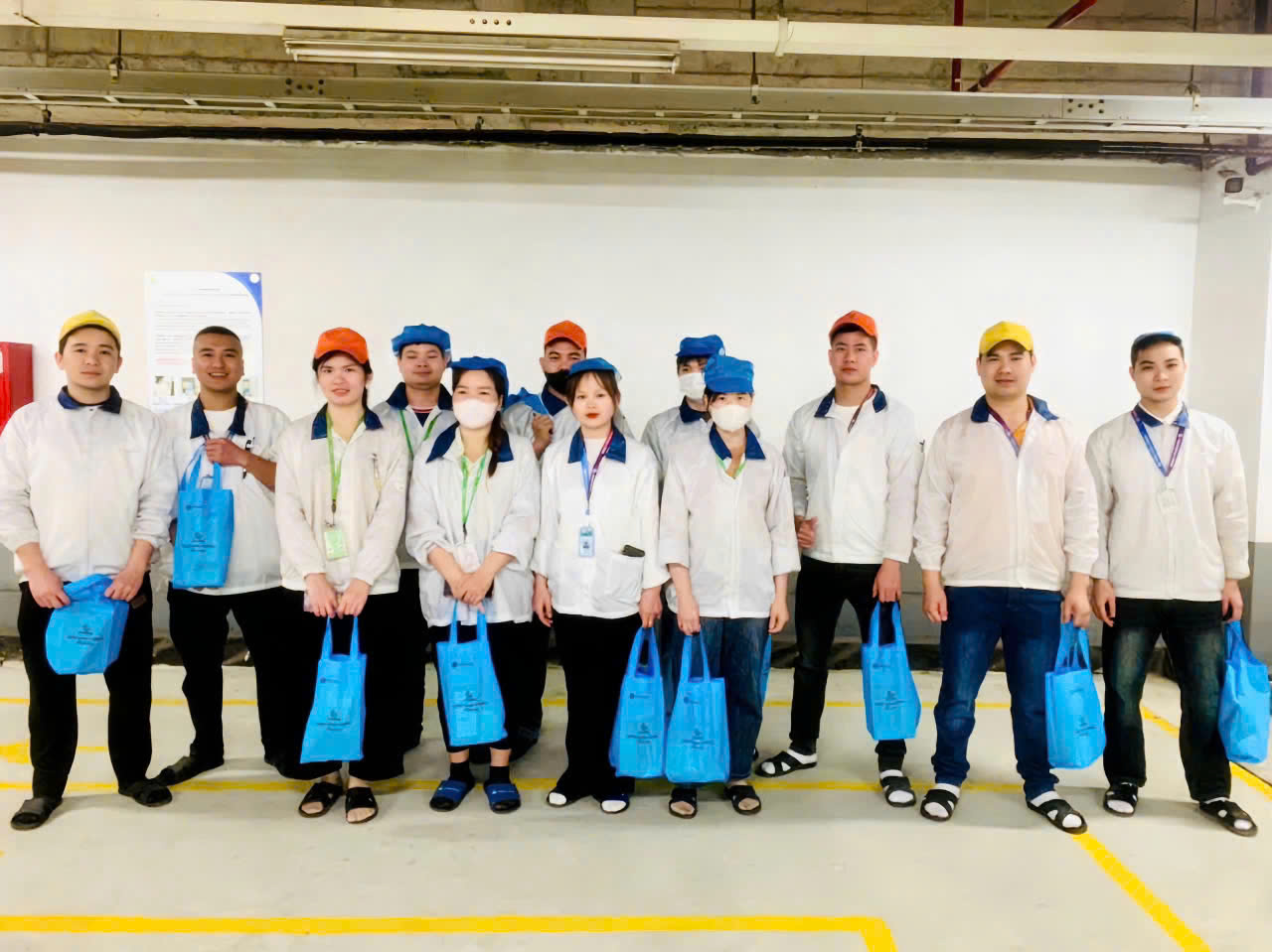 BÌNH GIỮ NHIỆT TAPUHO TVF95 – QUÀ TẶNG TRI ÂN CỦA CÔNG ĐOÀN COMPAL VÀ COSONIC DÀNH CHO ĐOÀN VIÊN VÀ NGƯỜI LAO ĐỘNG NHÂN NGÀY 30/4 – 1/5